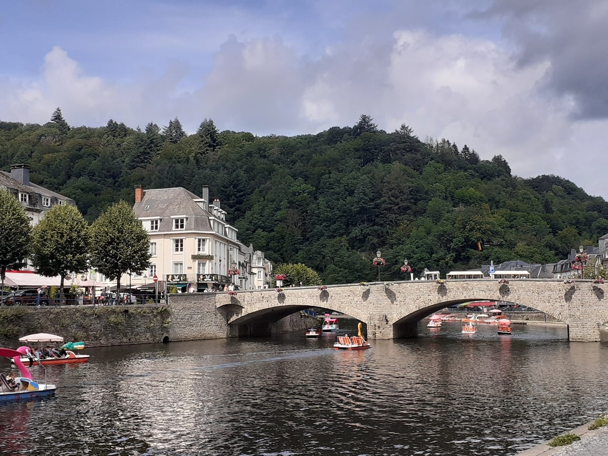 世界中を庭のように優雅に遊ぶ方法